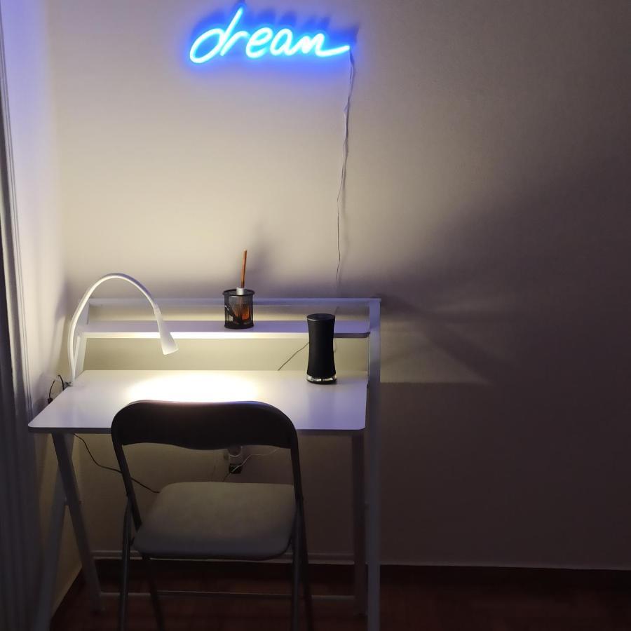 Chrishome Atena Exterior foto